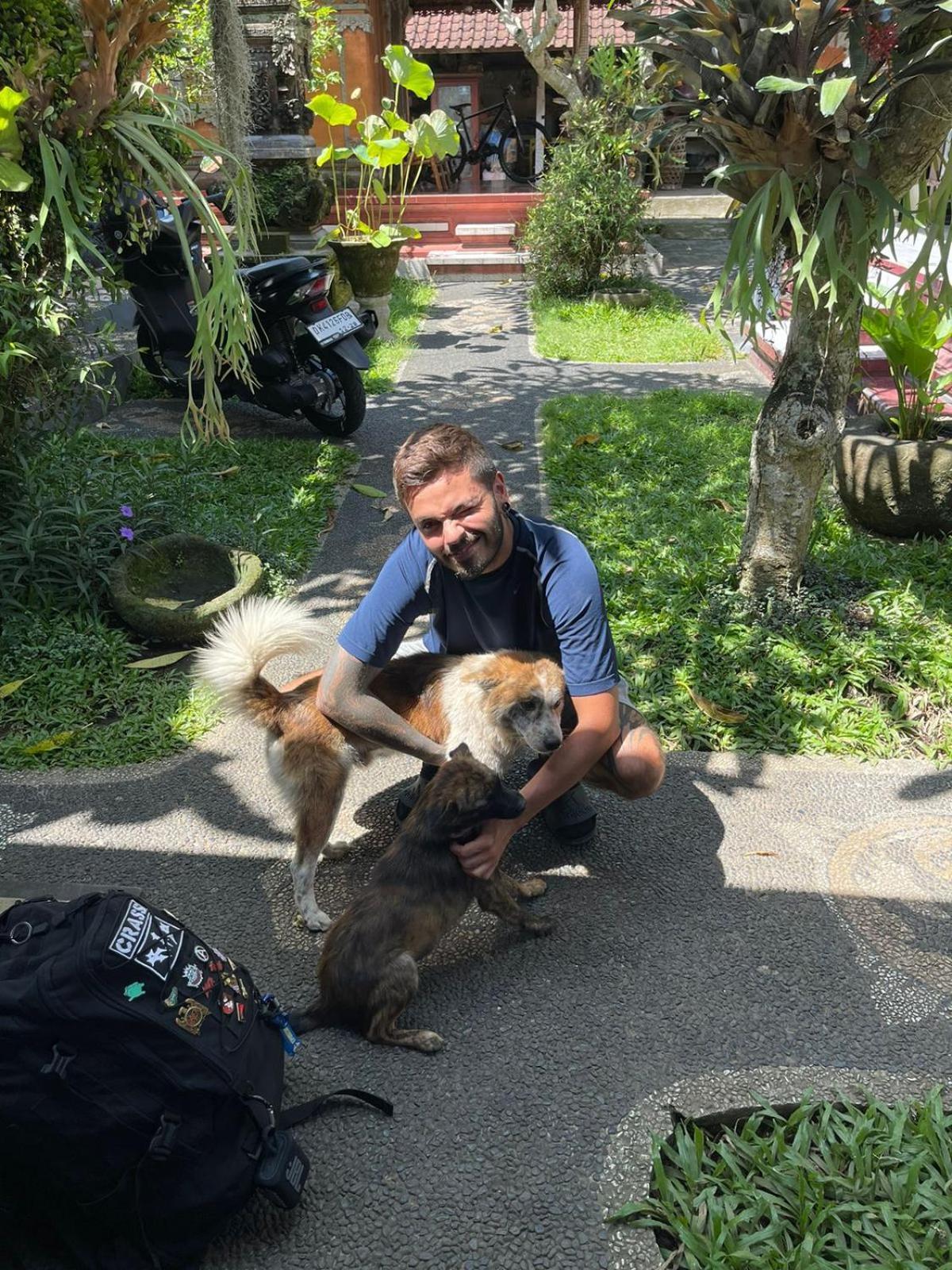 Raditya Homestay Mambat المظهر الخارجي الصورة