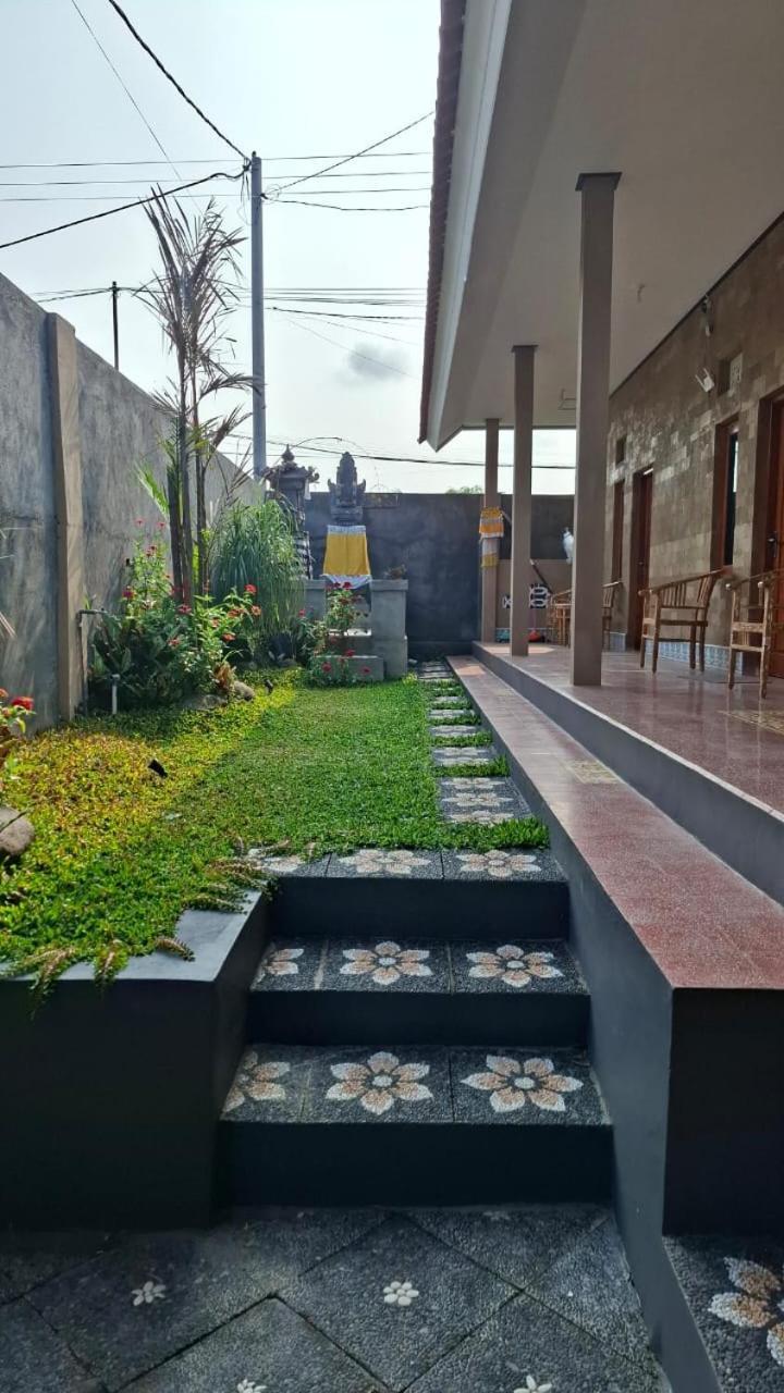 Raditya Homestay Mambat المظهر الخارجي الصورة